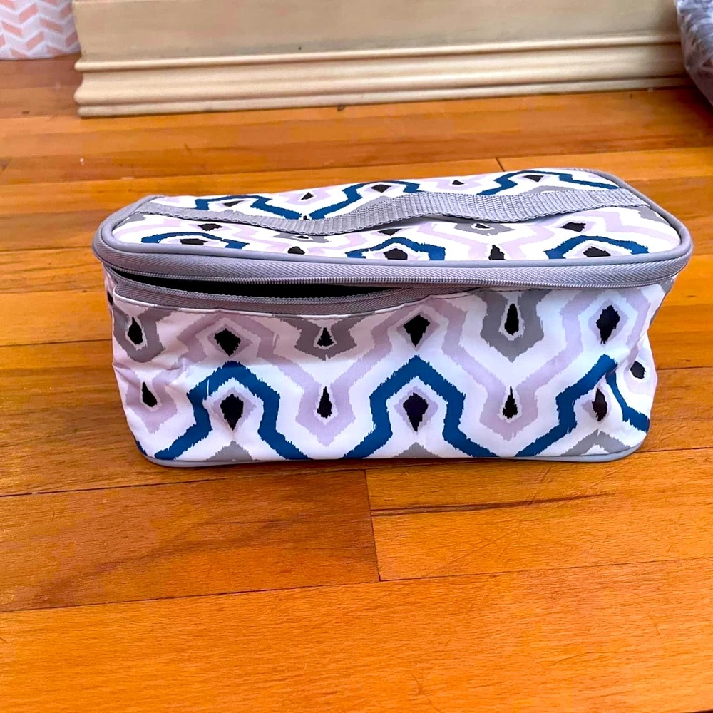 Makeup case